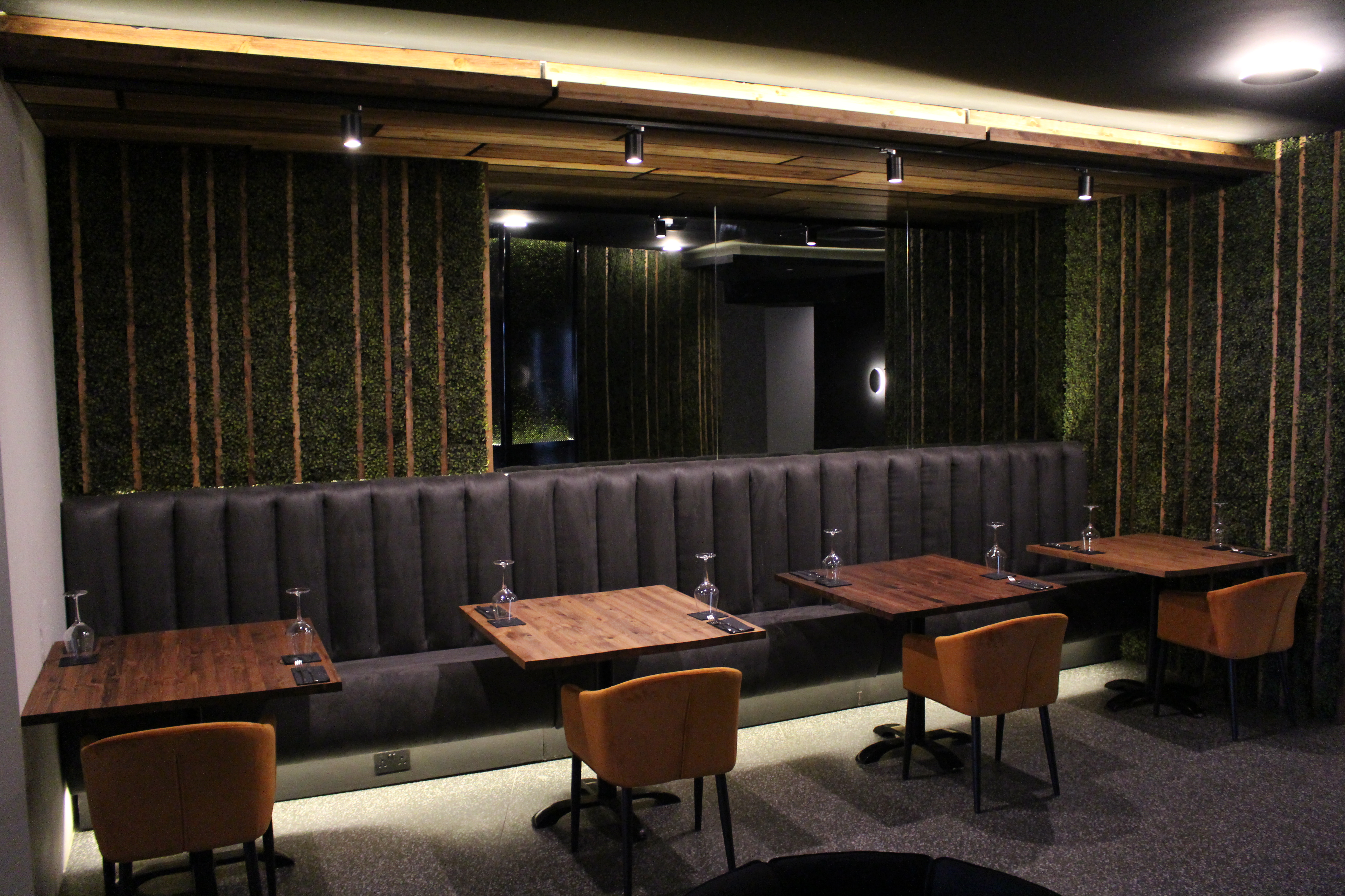 Review The Greenroom A Trendy New Eatery And Cocktail Bar