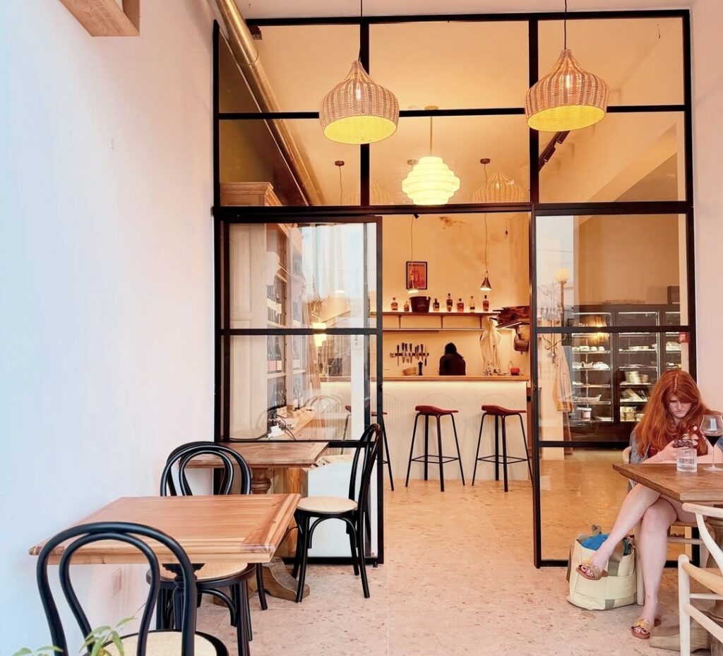Pompette wine bar by Baron Max