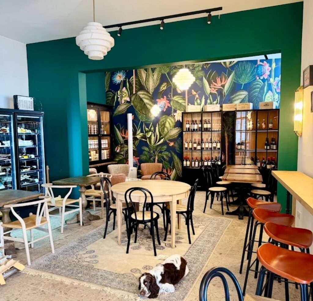 Pompette wine bar by Baron Max