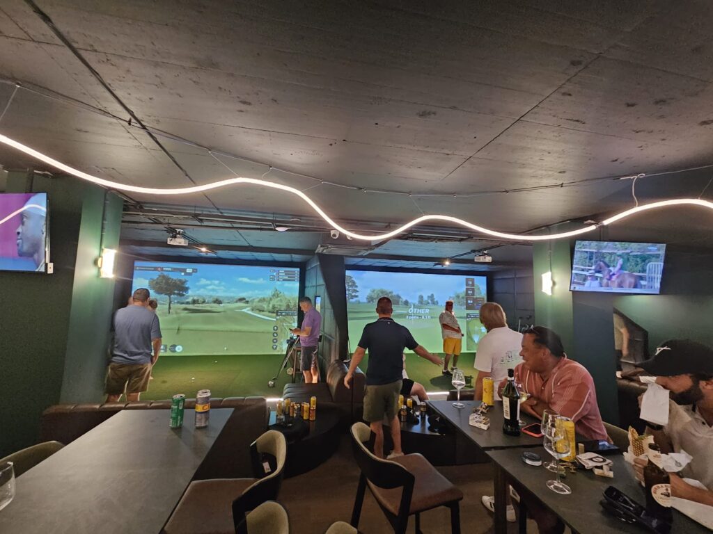 The sweet spot gzira - indoor golf lounge malta