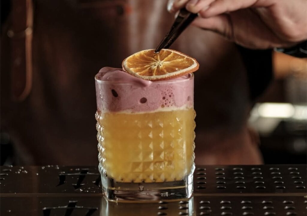 Best cocktail bars in Malta- Toro Toro, Mercury Tower, St Julian's 