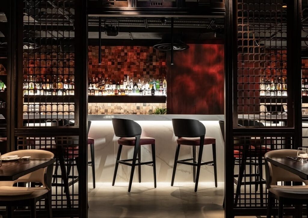 Best cocktail bars in Malta- AKI Valletta 