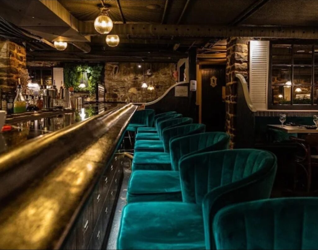 Best cocktail bars in Malta - apothecary bar